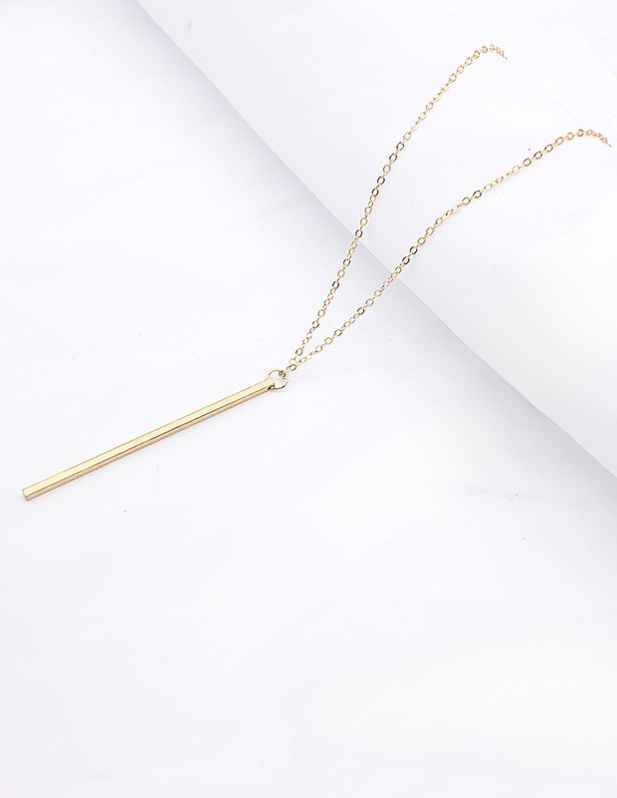 Long Chain With Pendant Golden
