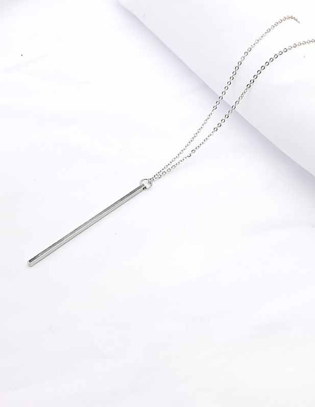 Long Chain With Pendant Silver