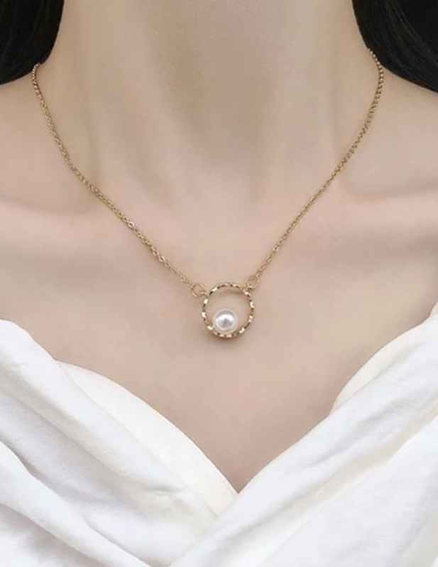 Pearl Pendant Necklace